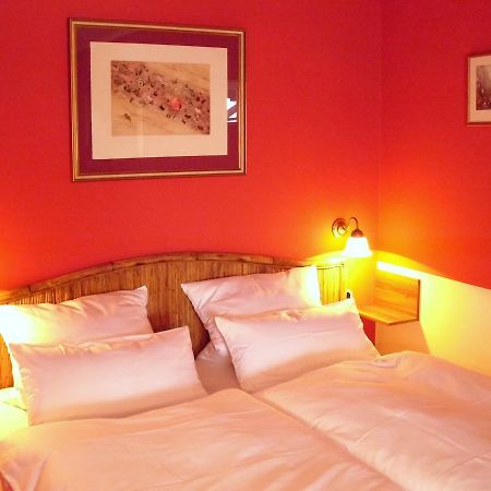 Landhotel Gut Greifhof Heiligenborn Екстериор снимка